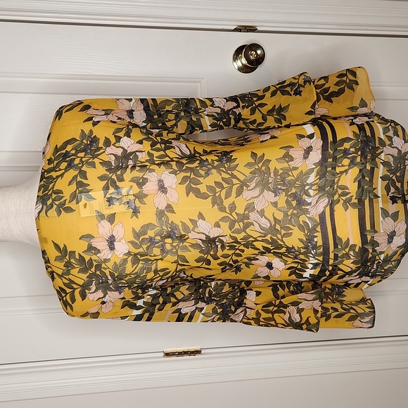 Cabi Scene Blouse Gilded Floral #5518  Size XS NWT - Picture 6 of 12